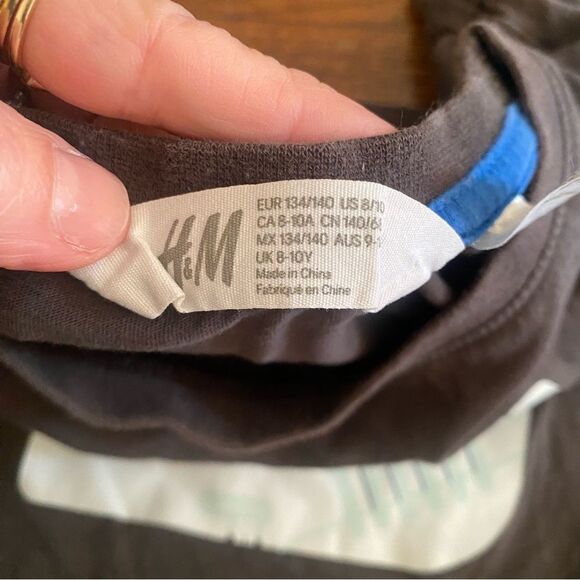 H&M Nintendo kids Game Boy Graphic T-Shirt - gray size 8 - Picture 5 of 6